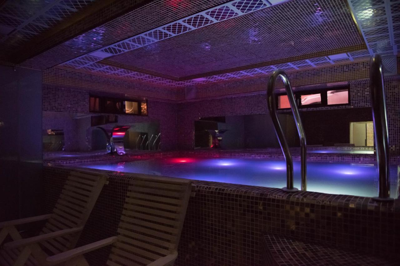 Dior Hotel Tajikistan 두샨베 외부 사진